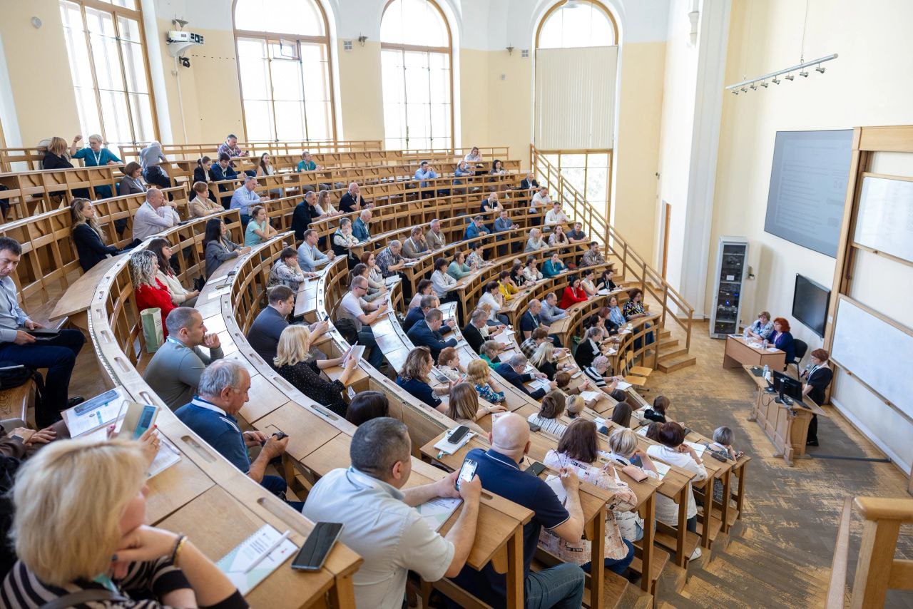 БрГУ принял участие во Всероссийской конференции «Кадровая работа и охрана труда в научных и общественных организациях высшего образования»